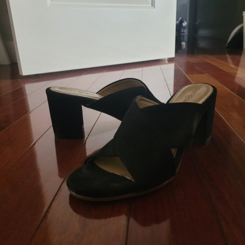 Size 7.5 Poppy Barley heels